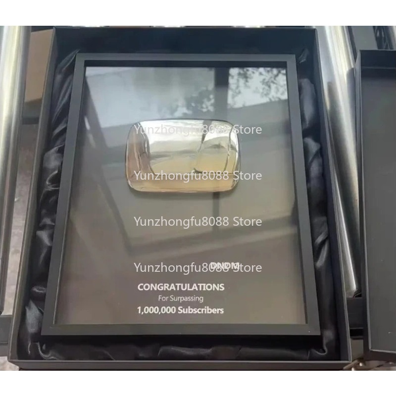 Gold Custom Logo Metal Plaque  - Board Game Youtube 评论和价格